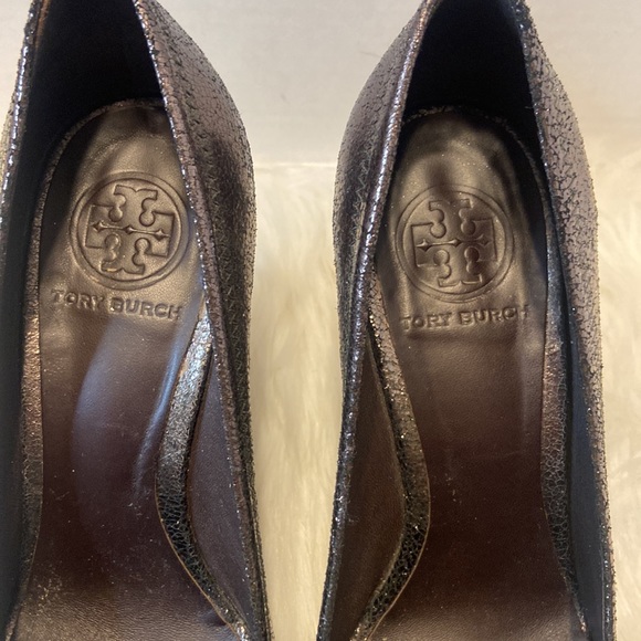 Tory Burch Julianne Peep Toe Dark Metallic Wedge Heels Size 8 - Picture 4 of 9